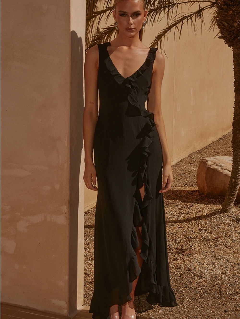 NWT Runaway The Label Suzannah Maxi Dress Black Small